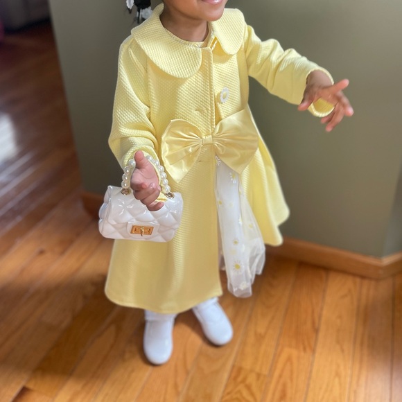 Yellow Flower Dress for Toddler Girl Size 3T - Picture 2 of 7